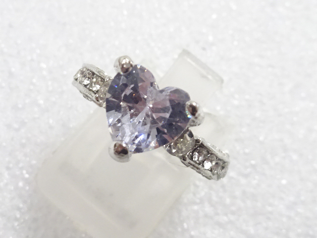 JAPANESE KIMONO / ANTIQUE CRYSTAL RING (SIZE 7)